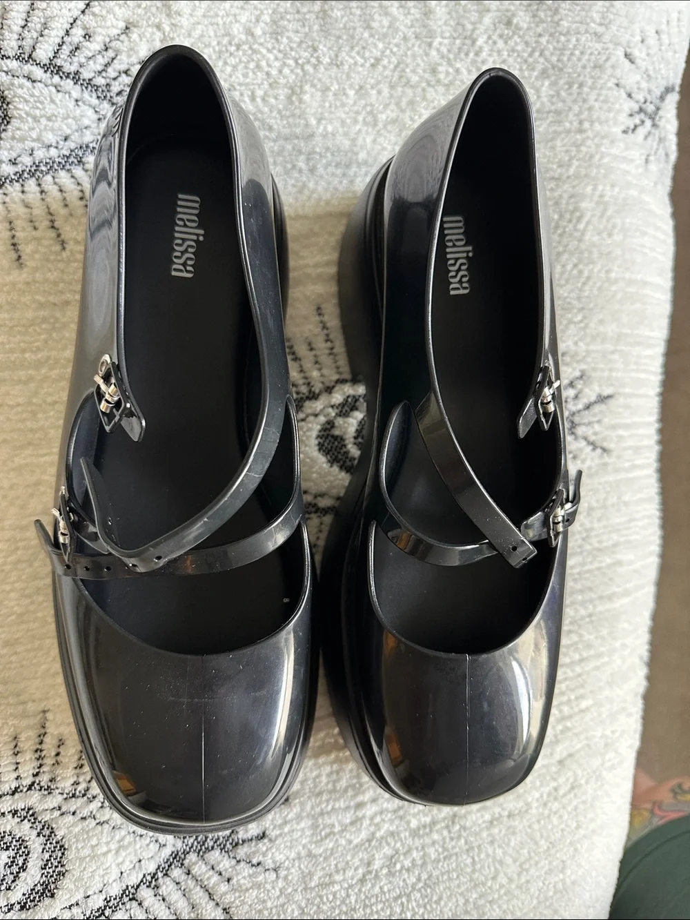 Melissa brand Farah shoes size 9